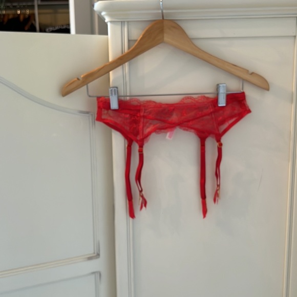 Victoria's Secret Red Lace Garter Belt Lingerie - Picture 3 of 16